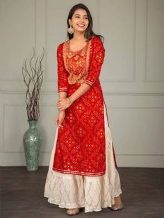 Indian Kurtis, Salwar Kameez Online Shopping, Red Kurta, Anarkali Kurtis, Indian Anarkali, Style Kurti