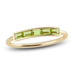 A sleek row of five baguette-cut natural peridot gemstones modernizes this striking bar style ring from the Juliette Maison™ collection. Fashioned in 10K yellow gold, the bezel set stones make a bold but elevated statement with its minimal design. Briolette Jewelry, Yellow Gemstone Jewelry, Diamond Solitaire Earrings, Personal Jewelry, Gold Book, Jared The Galleria Of Jewelry, Bar Ring, Yellow Gemstones, Bar Styling