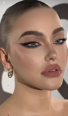 Maquillage On Fleek, Mekap Mata, Eye Makeup Pictures, Smink Inspiration, Glam Makeup Look, Makeup Eye Looks, Glamour Makeup