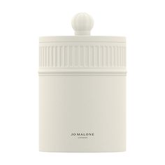 Jo Malone London Fresh Fig and Cassis Townhouse Candle main image Line Stone, Shea Butter Body Shop, London Logo, London Townhouse, Fresh Figs, Calming Scents, Host Gifts, Pretty Packaging, Jo Malone London