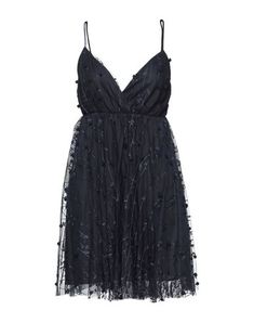 Tulle Embroidered detailing Contrasting applications Solid colour with appliqués V-neck Sleeveless Fully lined No pockets Dress Dark Blue, Womens Short Dress, Blue Sleeveless Dress, Solid Colour, Halter Formal Dress, Short Dress, Midnight Blue, Sleeveless Dress, Dark Blue