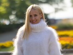 White Mohair Sweater, Half Zip Pullover Outfit, Mohair Sweaters, Fuzzy Mohair Sweater, Pull Mohair, Pullovers Outfit, Cardigan For Women, Thick Sweater, Angora Sweater