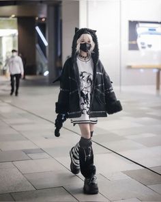 Cute Techwear, Edgy Pose Reference, Pastel Techwear, Tech Wear Outfit, Gurokawaii Fashion, Performer Aesthetic, Emo Girl Outfits, Peony Aesthetic, Korean Street Wear