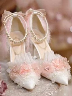 Olivia Mark - Exquisite Women's Shoes with Floral Chains, Ruffles, and PU Leather Princess Heels, Flower Wedding Shoes, Night Story, Pink Platform Heels, Shoes Details, Pink Floral Design, Embellished Shoes, Flower Shoes, Feather Flower