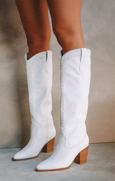 Finley by Billini is a long, western inspired boot. For events, festivals and beyond, this classic western long boot is a must-have this season. How Many Bridesmaids, White Cowboy Boots, Girls Together, Cute Boots, Knee High Leather Boots, Halter Mini Dress, White Boots, Cowboy Boot, Show Me Your Mumu