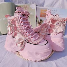 Acquista sneaker Pink Pearl Heart High Platform per soli $ 85,89 presso Shoptery! Spedizione gratuita! High Platform Sneakers, Thick Bottom Shoes, Pearl Shoes, Dr Shoes, Preppy Shoes, Pretty Shoes Sneakers, Cute Shoes Heels, Kawaii Shoes, Pearl Heart