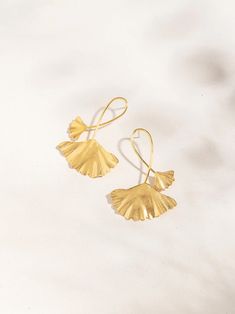 Gold Leaf Drop Earrings, Large Gold Statement Stud Botanical Geiko Leaf Earrings, Nature Jewelry Leaf Earrings Gold, White Gold Drop Earrings, Gold Ear Climbers, Gold Ear Jacket, Earrings Nature, Botanical Earrings, Gold Leaf Earrings, Gold Ear Cuff, Ginkgo Leaf