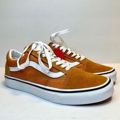 Old Skool Skate Shoes In The Color Burnt Orange From Vans. Brand New With Tags! Vans Brown Sneakers For Spring, Brown Vans Sneakers For Spring, Brown Vans Sneakers, Vans Orange, Navy Vans, White And Gold Shoes, Orange Vans, Old Skool Platform, High Tops Women