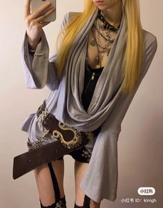 Witch Outfit, 2000s Fashion Outfits, 2000s Fashion, Dream Clothes, Winter Fashion, Cool Outfits, Fashion Inspo