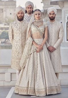 This wedding lehenga is featured in ivory color raw silk fabric with small butties all over. Lehenga comes with 2 net dupattas with embroidered with rectangular shape embroidered borders. Bridal Lehenga White, Lehenga White, Sabyasachi Bridal, Sabyasachi Lehenga, Indian Lehenga Choli, Raw Silk Fabric, Bridal Lehenga Red, Lehenga Choli Online, Indian Lehenga