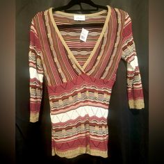 The Tag Says L But It��’s A Bit Tight. Try It If You’re A Small & Want It Snug. It’s Knit, Doesn’t Have Any Stretch. Striped Fitted Tops For Fall, Fitted Striped Tops For Fall, Fitted Multicolor Top For Fall, Chic Fitted Patterned Tops, Fitted Multicolor Winter Tops, Red Brown, V Neck Sweater, Try It, Vneck Sweater