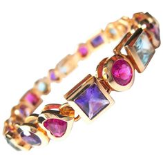 Thomas Leyser is renowned for his contemporary jewellery designs utilizing fine coloured gemstones and diamonds. This 18k rose gold bracelet with 20 multicoloured gemstones in top quality (Rubelites, Aquamarines, Amethysts), facetted in different shapes, 16,93cts., flexibel with a clasp + security snapper. 18k rose gold (37.02g) 20 multicoloured gemstones in top quality (Rubelites, Aquamarines, Amethysts - 16.39ct) Diamond Pendant Jewelry, Black Diamond Bracelet, Gold Tennis Bracelet, Multi Gemstone Bracelet, Multicolor Jewelry, Contemporary Jewelry Design, Bracelet Tennis, Antique Bracelets, Gems Bracelet