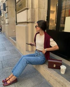 French Outfits, Parisienne Chic, Burgundy Fashion, Autumn Outfit, Looks Style, Winter Looks, Outfits Ideas, Fall Winter Outfits