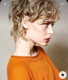 Toni And Guy Haircuts Woman, Queer Hair, Short Shaggy Haircuts, Short Shag Haircuts, Shaggy Short Hair, Short Shag Hairstyles, Mother Of The Bride Hair, Short Blonde Haircuts, Hair Inspiration Short