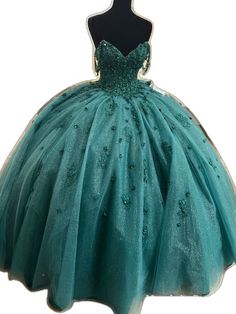 Green Quinceanera Dress, Green Quinceanera, Green Quinceanera Dresses, Dress Graduation, Dress Spaghetti Straps, Graduation Dresses, Quinceanera Dress, Soft Floral, Dress Spaghetti