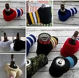 there are many different items made out of crochet