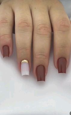 #unhas #marrom #design #decoracao Tan Nails Design, Tan Nail Designs, Light Brown Nails, Neal Art, Tan Nails, Nail Art Designs Diy, Fall Nail Art