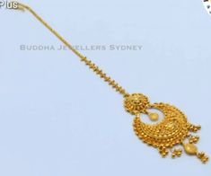 Tikka Gold Designs, Maang Tika Gold Design, Gold Mangtika Indian Jewelry, Gold Mantika, Mangtikka Designs Gold, Tikka Jewelry Indian Gold, Mangtika Jewellery Gold, Gold Tikka Jewelry, Gold Mangtika