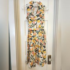 Lightweight And Unlined. Never Worn Because It Didn’t Fit. Fyi For Those With Allergies, We Have Fur Babies (Cats And Dogs) At Home. Yellow Sleeveless Dress For Spring Day Out, White Sleeveless Lemon Print Dress, White Sleeveless Dress With Lemon Print, Yellow Lemon Print Sleeveless Sundress, Vintage Yellow Sundress For Spring, Yellow Vintage Sundress For Spring, Yellow Sleeveless Sundress With Lemon Print, Yellow Sleeveless Lemon Print Sundress, Yellow Sleeveless Summer Dress For Daywear