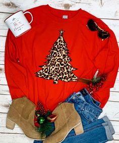 We are in love with this new Leopard Christmas Tree tee design! Perfect for the Christmas season!  *6.0 oz., pre-shrunk 100% cotton *Double-needle stitched neckline and sleeves*Quarter-turned*Seamless seven-eighths inch collar*Taped neck and shoulders*Satin label*Rib cuffs Christmas Monogram Shirt, Leopard Christmas Tree, Christmas Tree Nails, Leopard Christmas, Christmas Tree Graphic, Monogram T Shirts, Tee Tree, Christmas Monogram, Xmas Shirts