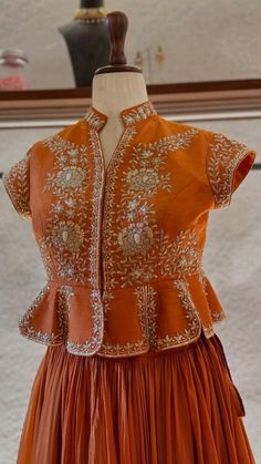 #croptoppattern Blouse Patterns Latest, Crop Blouse Designs, Combination With Yellow, Pattu Frocks, Crop Top Ideas, Peplum Top Outfits, New Saree Blouse Designs, Latest Model Blouse Designs, Kids Dress Patterns