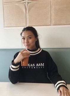 Texas A&M University Job Interview Attire, Korean Street Wear, Travel Attire, Job Interview Outfit, Stripe Sweatshirt, Interview Attire, Sports Attire, Inspiration For Women, Texas A M University