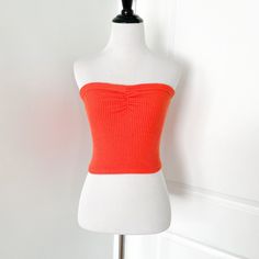 Urban Outfitters Red Orange Ribbed Strapless Crop Top Brand New Without Tags Size Small Trendy Ribbed Sleeveless Tube Top, Ribbed Stretch Sleeveless Tube Top, Ribbed Stretch Tube Top, Trendy Ribbed Tube Top For Summer, Casual Ribbed Strapless Tube Top, Red Ribbed Crop Top For Summer, Red Stretch Tube Top For Summer, Ribbed Sleeveless Tube Top For Summer, Casual Ribbed Sleeveless Tube Top