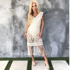 Nwt Dainty Hooligan Fringe Beach Cover Up Maxi. Absolutely Stunning Cream Colored Knit Beach Cover Up With A Trendy Fringe Detail Around The Bottom. Never Been Worn, Ready For Summer Or Your Next Vacation! White V-neck Crochet Dress For Beach, White Beachy Crochet Dress With V-neck, White Crochet V-neck Dress For Beach, White V-neck Crochet Beach Dress, White Beach Cover-up Dress For Vacation, White Beachwear Dress For Beach Party, White Dress For Beach Cover-up On Vacation, Cream Beach Cover-up Dress, Chic White Crochet Dress For Vacation