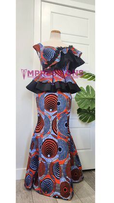 African Print Top and Skirt for Women / Nigerian Dress/ African Party Wear / Skirt and Blouse - Etsy Top And Skirt For Women, African Print Top, Nigerian Dress, Native Wears, African Tops, African Print Tops, Dress African, Skirt For Women, Skirt And Blouse