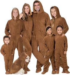 100% triple combed plush chenille fleece
FOOTIE PAJAMAS ONESIE SLEEPWEAR: Roll out of bed, cozy up on the couch or head outside for some fun! Men, Women, boys and girls of all ages will absolutely love our hoodie pajamas with feet! Our pj's are made from a 100% triple combed polyester plush fabric, giving you a naturally flame resistant garment (NO CHEMICALS ADDED) with that warm and fuzzy feeling.
SIZES FOR EVERYONE: ***Please review unisex size charts in "Product Description" below. These male and female, boys and girls hooded onesie footed pjs are for everyone! Each member of the family will love this one-piece suit!. Hoodie Footie, Beauty And The Beast Costume, Outfits Lazy, Teddy Bear Clothes, Outfit Hoodie