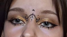 Pagan Makeup, Eyeliner Inspo, Hippie Makeup, Boho Makeup, Face Paint Makeup, Graphic Makeup