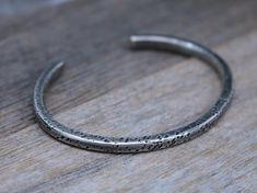 ADAM Bracelet - Minimal Hammered Sterling Silver Cuff Bracelet with Oxidized Finish by Turner Duncan... Bracelet Minimal, Mens Cuff Bracelets, Womens Cuff Bracelets, Silver Bracelets For Women, Women's Bracelets, Hammered Sterling Silver, Sterling Silver Cuff Bracelet, Minimal Jewelry, Unisex Bracelets