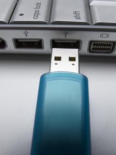 a usb device connected to a computer keyboard