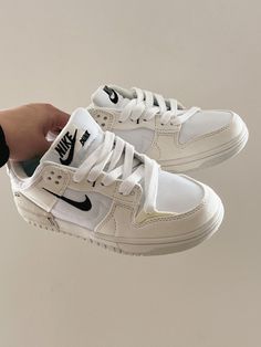 Nike Disrupt Pale Ivory, Street Style Shoes Sneakers, Disrupt Dunk Low, Cool Sneakers Nike, Nike Disrupt Low, Nike Dunk Disrupt 2 Pale Ivory Black, Dream Shoes Sneakers, Filas Outfits Shoes, Nike Dunk Low Disrupt 2 Pale Ivory Black