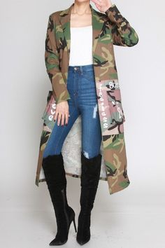 Lightweight Stretch True to Size 65% Polyester 35% Cott Camouflage Design, Camouflage Jacket, Jacket Outfit, Camo Jacket, Spring Looks, Mixing Fabrics, Spring Season, Spring Collection, Online Boutique