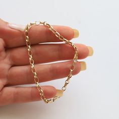 14K Gold 3mm Oval Link Chain, Bold Link Chain, Stacking Bracelet, Gift for Her, Gold Chain Bracelet, Christmas Gift, Fine Jewelry - Etsy Türkiye Custom Chain, Gold Chain Bracelet, Bracelet Christmas, Gold Rope Chains, Link Chain Bracelet, Jewelry Show, Gold Bracelet Chain, Yellow Gold Bracelet, Layered Bracelets