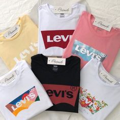 Levis T Shirt, Looks Country, Fitness Wear Outfits, No Closet, Levi’s Jeans, Levi’s 501, Fashion Attire, Levi Jeans 501, Home T Shirts