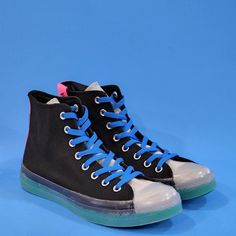 Converse Ctas High Top All Terrain Cx Canvas Black Blue Green Red Unisex Sneakers 170138c Nwt Size Guide: Men's 11.5 - Women's' 13.5 Mpn: 170138c Lo-Fi Comfort. With Its Translucent Foxing Tape, The Converse Chuck Taylor All Star Cx Gives You A Window Into Our Comfort-First High Top. Complete With Classic Chuck Taylor All Star Style, Like A Rubber Toe Bumper And Toe Cap, Iconic Lace-Up Design, And Classic Star Ankle Patch, This High Top Comes Updated With Our Revolutionary Cx Foam Midsole For Li Converse Slip On Shoes, All Star Style, Converse Shoes Men, Converse All Star Mens, Converse Chuck Taylor Black, Red Chucks, Converse Chuck Taylor 70, Yellow Converse, Converse Slip On