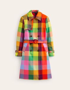 This coat couldn't be any more Boden if we tried. Cut to a classic trench shape, it's swathed in a mood-boosting oversized checked motif that's positively bursting with colour. Slip it on over the plainest of outfits to brighten even the dullest of days. Plus Size Stule, Plus Size Coats & Jackets, Tops Online Shopping, Trench Coat Style, Check Coat, Fall Plaid, Belted Trench Coat, Plaid Coat