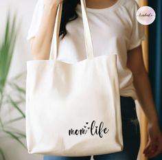 tote bag aesthetic • bags for women • pretty bags • trendy bags • cotton bags • cools bag • accessories • outfits • trendy bags 2024 • spring bag • summer bag • shoulder bag • womens bag • canvas bag • casual bag • casual style • handmade • cotton • bridesmaids • personalized tote bag • gift idea Stuff Bag, Bags 2024, Bags Trendy, Trendy Bags, Tote Bag Aesthetic, Aesthetic Bags, Cotton Bags, Womens Bag, Mommy Bag