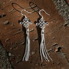 Chinese Lucky Knot, Chinese Knots, Earrings Bali, Chinese Knotting, Earrings Dangling, Bali Style, Bali Fashion, Silver Spinner Rings, Design Silver