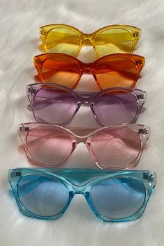 Brand New Sunglasses ▪️ 100% UV Protection ▪️Men | Women | Unisex Trendy Clear Sunglasses For The Beach, Trendy Clear Plastic Sunglasses, Trendy Clear Sunglasses For Beach, Casual Clear Sunglasses For Spring, Casual Cat Eye Polycarbonate Sunglasses, Trendy Clear Cat Eye Sunglasses For Beach, Casual Multicolor Glass Sunglasses, Summer Clear Glass Cat Eye Sunglasses, Spring Clear Plastic Sunglasses