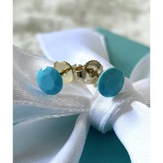 Brand New! Tiffany & Co Elsa Peretti 18k Yellow Gold 1 Carat Facet Turquoise Earrings Rare. Hallmarks On Backs T & Co. Au 750 Hallmarks On Earring Post Elsa Peretti T & Co. Au 750 China Turquoise Measure Approximately 6mm 100% Authentic Or Your Money Back. They Come With Pouch, Box Ribbon And Bag. Special Notes: * Photos Have Been Enlarged To Provide Best Details. * Condition Rating Is Subjective And We Have Accessed This Item To The Best Of Our Ability. * Collectible - Will Make A Perfect Gift Faceted Blue 14k Gold Jewelry, Blue 14k Gold Earrings For Wedding, Blue Hallmarked Earrings, Elegant Faceted Turquoise Earrings, Turquoise 14k Gold Earrings As Gift, Turquoise 14k Gold Earrings For Gifts, Elegant Turquoise Faceted Earrings, Blue 14k Gold Earrings For Anniversary, Blue Round Faceted Earrings