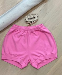 Meet our newest color - Cotton Candy, a perfect pink  These soft, comfy knit shorts are made from 100% Cotton They have an elastic waistband and flat elastic legband (no gathers) for a flexible fit that moves with you. They're comfortable, soft, easy to wear, great for all types of physical activities including yoga, barre, dance, or just a walk on the beach Proudly made in sunny Los Angeles This item is ready to ship! Please see below for measurements/sizing - sizing is listed for Women's - for Men's we suggest choosing one size up SIZING: XS: Waist 22-25", Legband 15" S: Waist 24-27", Legband 16" M: Waist 26-29", Legband 17" L: Waist 28-31", Legband 18" XL: Waist 29-33", Legband 19" 2XL: Waist 33"-36", Legband 20", Hip 44", Inseam 4" Summer Bottoms With Built-in Shorts And Stretch, Shorts With Built-in Shorts For Playwear, Solid Color Biker Shorts With Elastic Waistband For Loungewear, Solid Biker Shorts With Elastic Waistband For Loungewear, Comfortable Stretch Beach Shorts, High-waisted Biker Shorts For Loungewear, Casual Yoga Pajama Shorts, Summer Athletic Shorts With Elastic Waistband For Loungewear, Stretch Athletic Shorts For Loungewear