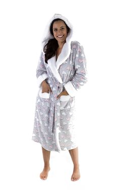 The Love This Robe! Plush Sherpa-lined Fleece Hooded Bathrobe for Women offers unparalleled comfort and warmth, so you will feel as if you are roaming around while nestling in a soft blanket throughout the day. Displaying a stylish design, this attractive robe is a must-have addition to every woman's wardrobe. These soft bathrobes for women feature a large hood to wrap up your neck and head offering full coverage for more comfort and warmth. This bathrobe with hoodie is available in a wide varie Bathrobes For Women, Hooded Bathrobe, Buy Clothes Online, Hooded Robe, Women's Robe, Great Lengths, Womens Robes, Sherpa Lined, Women's Wardrobe