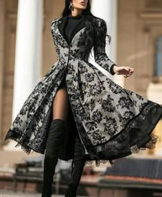 Sukienki Maksi, Chique Outfits, فستان سهرة, Upcycled Fashion, Long Sleeve Print Dress, Long Black Dress, Cosplay Dress, Sleeve Jacket, Halloween Dress