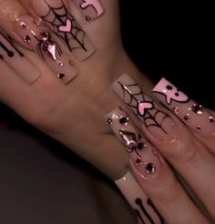 Halloween Girly Nails, Spooky Nails Coffin, Pink Nails Long Square, Halloween Nails Pink And Black, Halloween Nails Pink, Pink Nails Long, Spooky Season Nails, Alt Nails, Scream Outfits