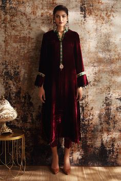 Aisha Imran. Viola Full Sleeve Suit, Lace And Beads, Trouser Suit, Beads Work, Embroidered Velvet, Velvet Trousers, Silk Trousers, Net Dupatta, Maroon Color