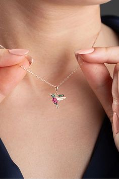 Dainty Hummingbird Necklace, 925 Sterling Silver, Bird Charm, Pink and Green Gemstones, Handmade Jewelry, Nature Inspired Pendant, Gift for Wife, Bird Lover's Necklace, Anniversary Jewelry, Bridesmaid Gift, Mother's Day Gift, Bird Lover Gift, Bird Jewelry, silver bird necklace, small bird necklace, dainty bird necklace, free bird necklace, little bird necklace, best friend necklace, Gift for Her ˚˖𓍢ִ໋.💖⋆ This hummingbird pendant necklace is an elegant yet striking piece that captures the delic Bird Design Necklace Gift, Bird Pendant Necklace For Gift, Humming Bird Necklace, Silver Bird Pendant Jewelry, Silver Bird Necklace, Hummingbird Necklace, Hummingbird Pendant, Lovers Necklace, Anniversary Jewelry