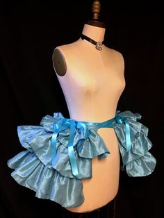 A frilly little addition for your upcoming masquerade or ball costume. Add these adorable Rustle Panniers to any ensemble for some sassy volume. Inspired by the silhouette of 18th c. panniers, these ruffle versions are made of silk dupioni (in the color of your choosing) with satin ribbon ties. Our Rustle, or ruffle pannier, is a modest size pannier with light steel boning, and three fluffy ruffles adding to the fullness. They work well as outerwear or underwear. This listing includes two separa Mardi Gras Costumes, Carnival Costume, Costume Cosplay, Carnival Costumes, Women's Costumes, Marie Antoinette, Dandy, Costume Design, Fashion Inspo Outfits